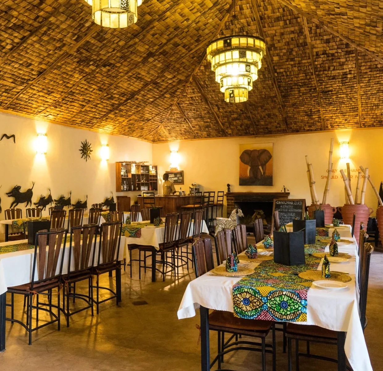African-View-Lodge_AVL-Restaurant-Kopie-scaled